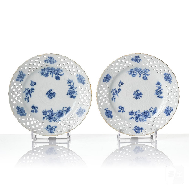 A set of 11 blue and white dessert plates, - 图7